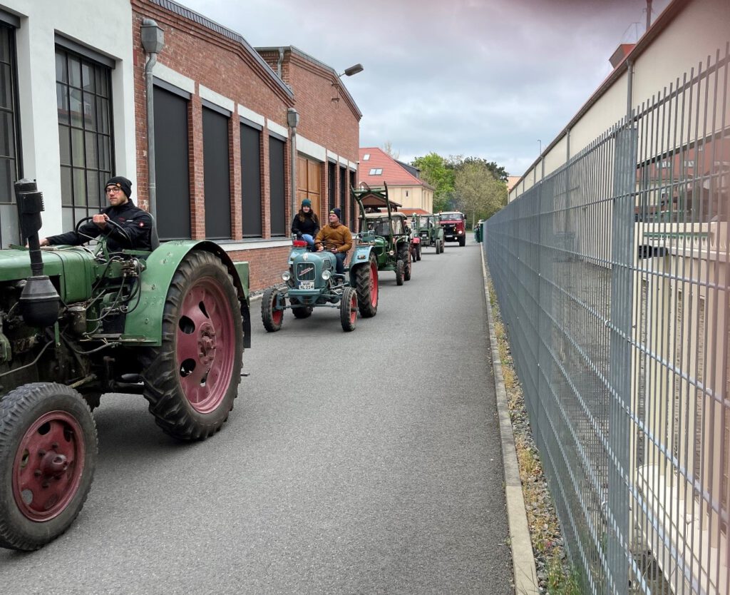 Besuch Traktoren Oldtimerfreunde R Cknitz E V